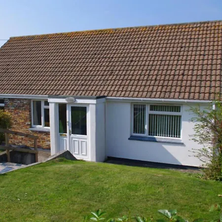 Chy Lymner Holiday home *